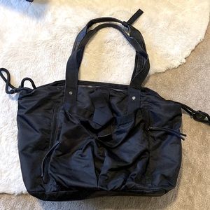Lululemon tote bag